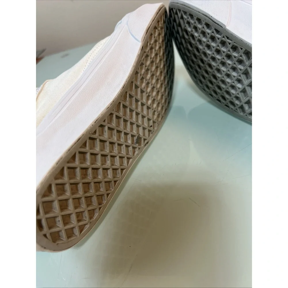 Vans Old Skool Triple White‎ Sneakers Womens 6.5 Clean Classic